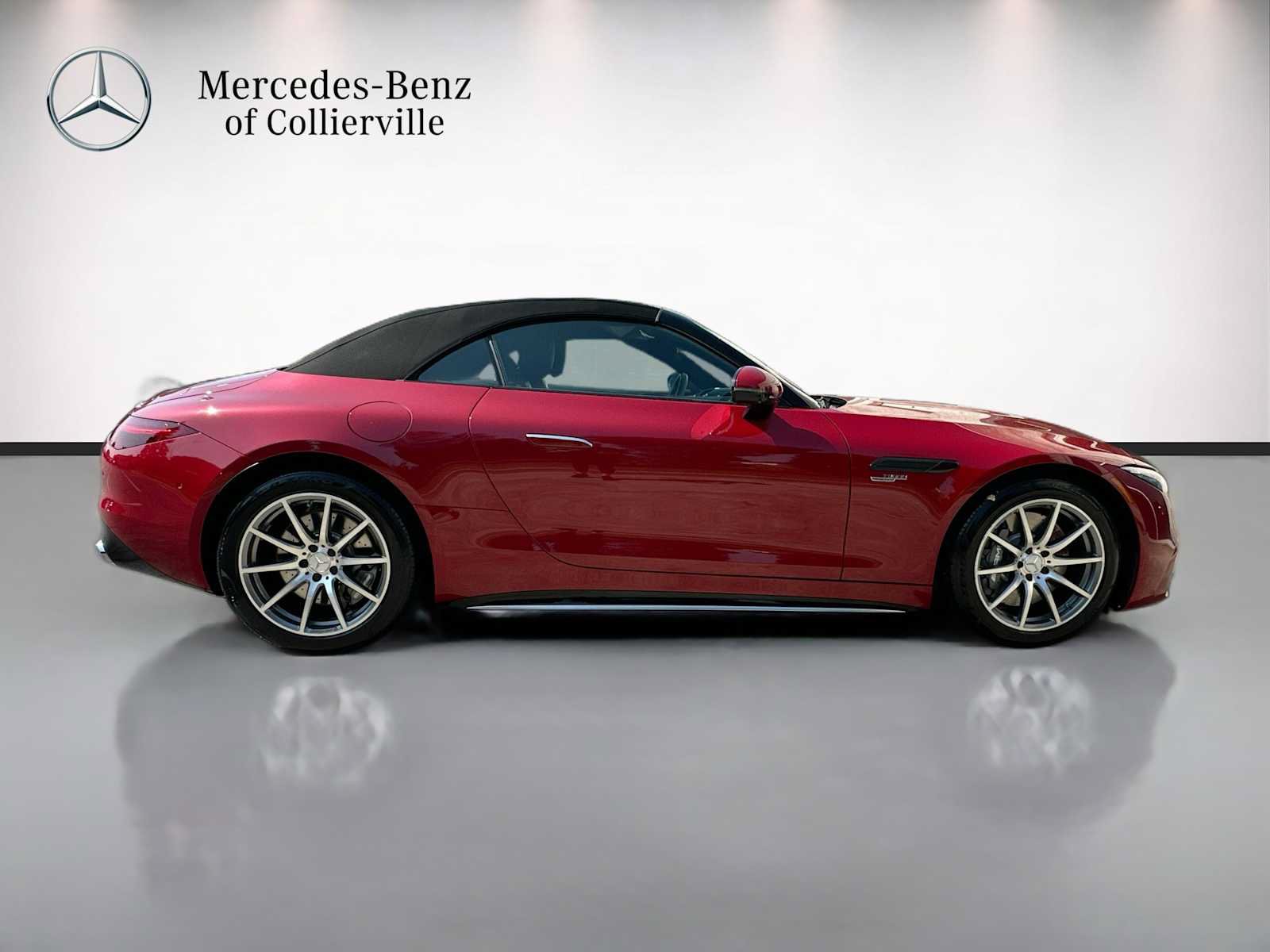 Used 2023 Mercedes-Benz SL 43 AMG image 4