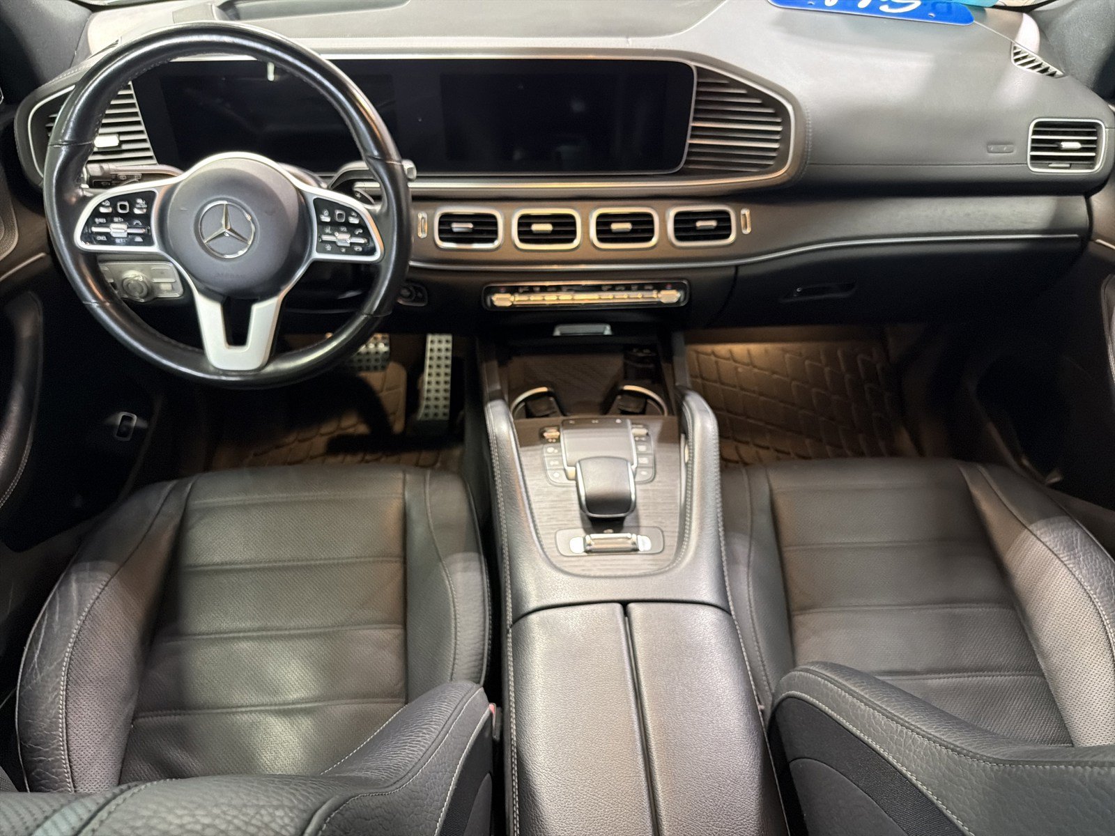 Used 2021 Mercedes-Benz GLS 580 4MATIC image 10