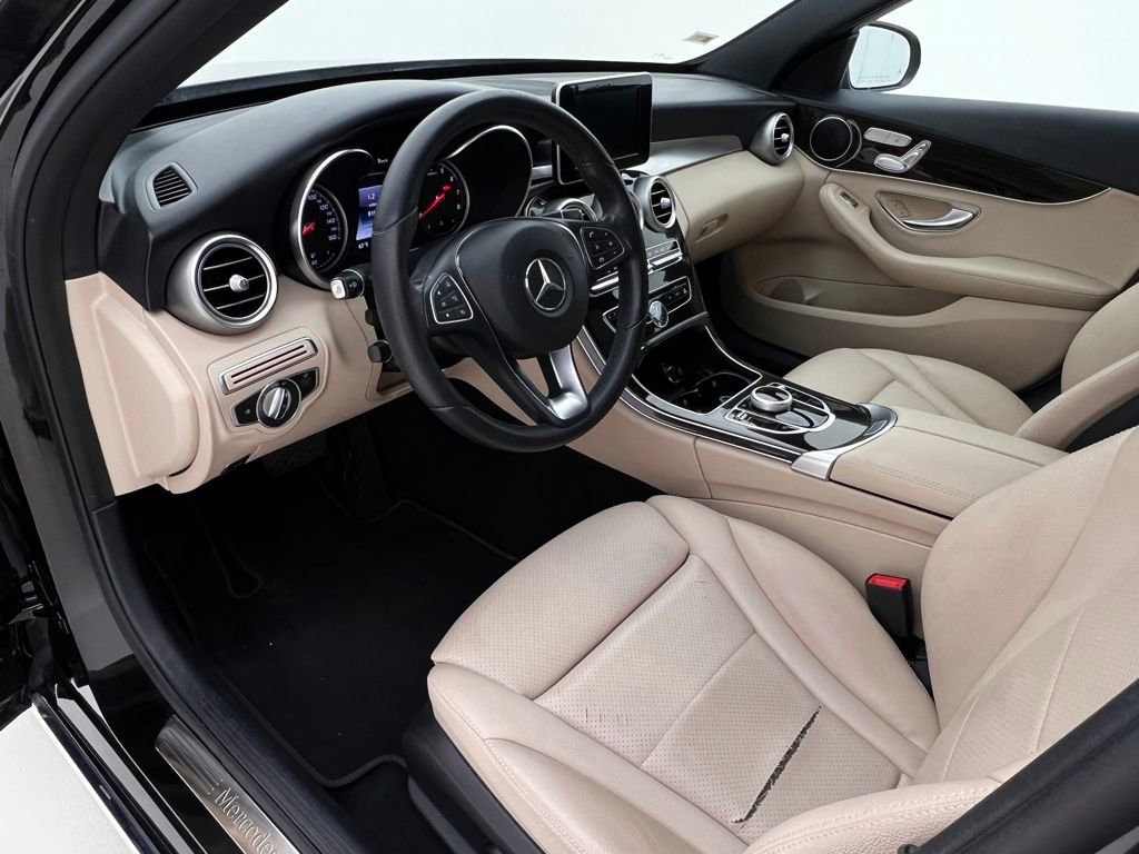 Used 2018 Mercedes-Benz C 300 4MATIC Sedan image 17