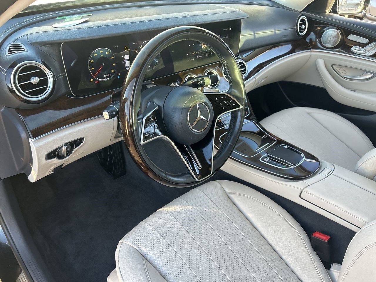 Used 2022 Mercedes-Benz E 350 Sedan image 14