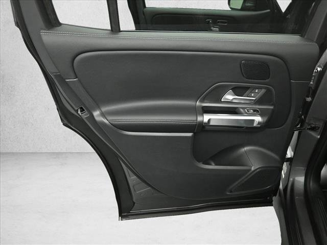 New 2026 Mercedes-Benz GLB 250 4MATIC image 22