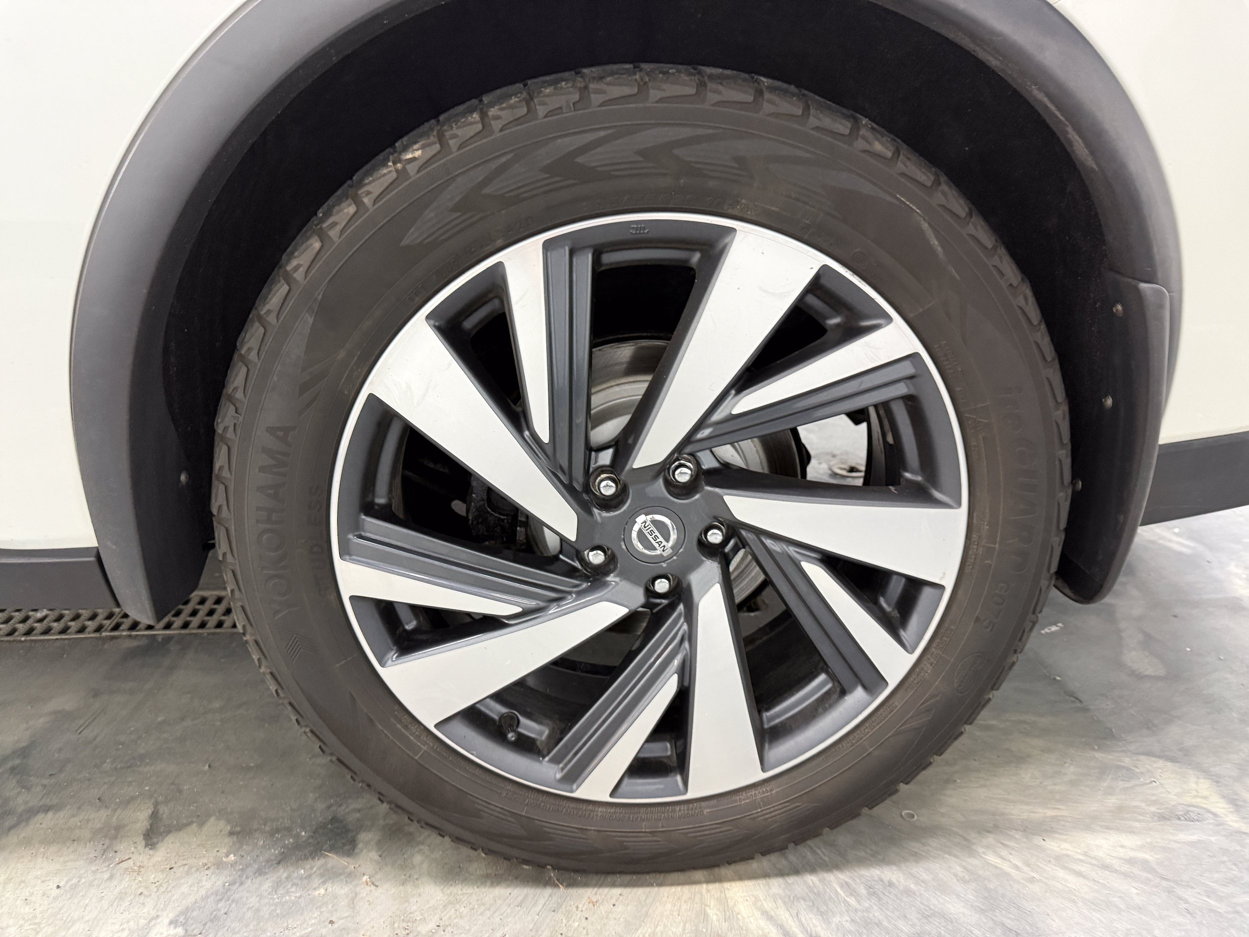 Used 2017 Nissan Murano Platinum AWD/4WD image 28