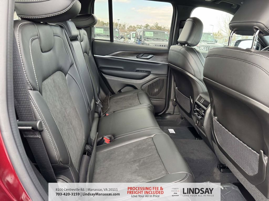 New 2026 Jeep Grand Cherokee Altitude AWD/4WD image 13