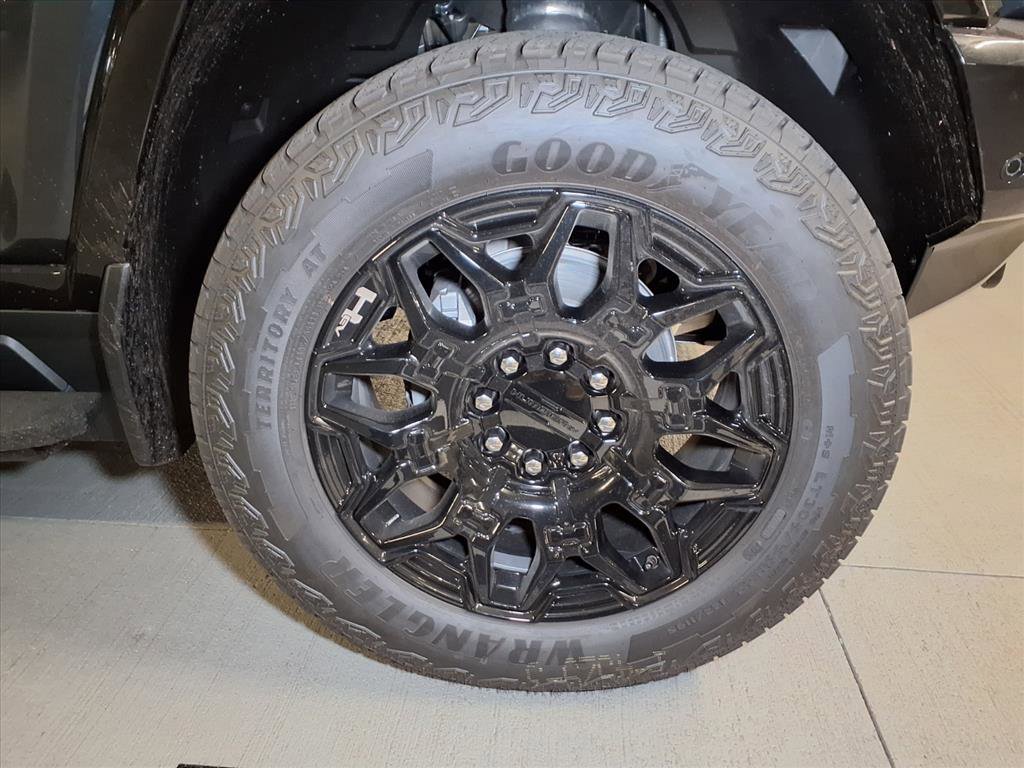 New 2026 GMC Hummer EV SUV image 5