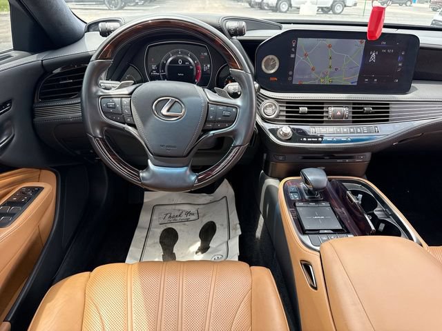 Used 2022 Lexus LS 500 AWD w/ Interior Upgrade Package image 14