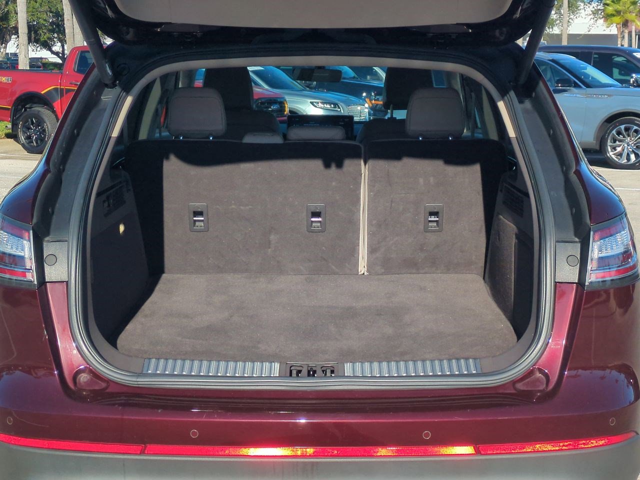 Certified 2022 Lincoln Nautilus Reserve image 14