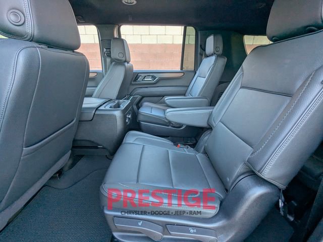 Used 2025 GMC Yukon XL Denali image 33