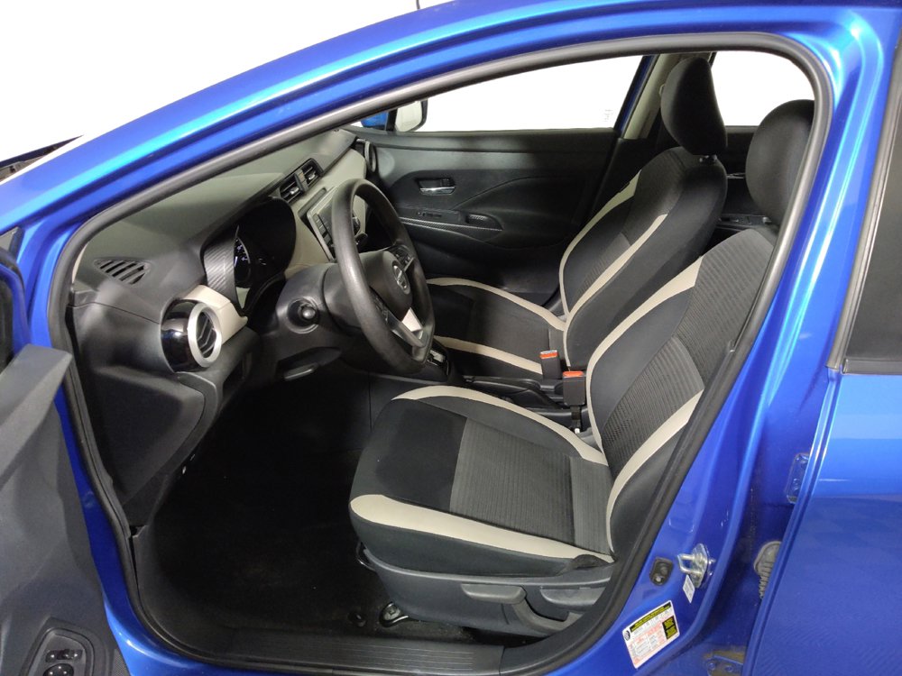 Used 2021 Nissan Versa SV FWD image 17