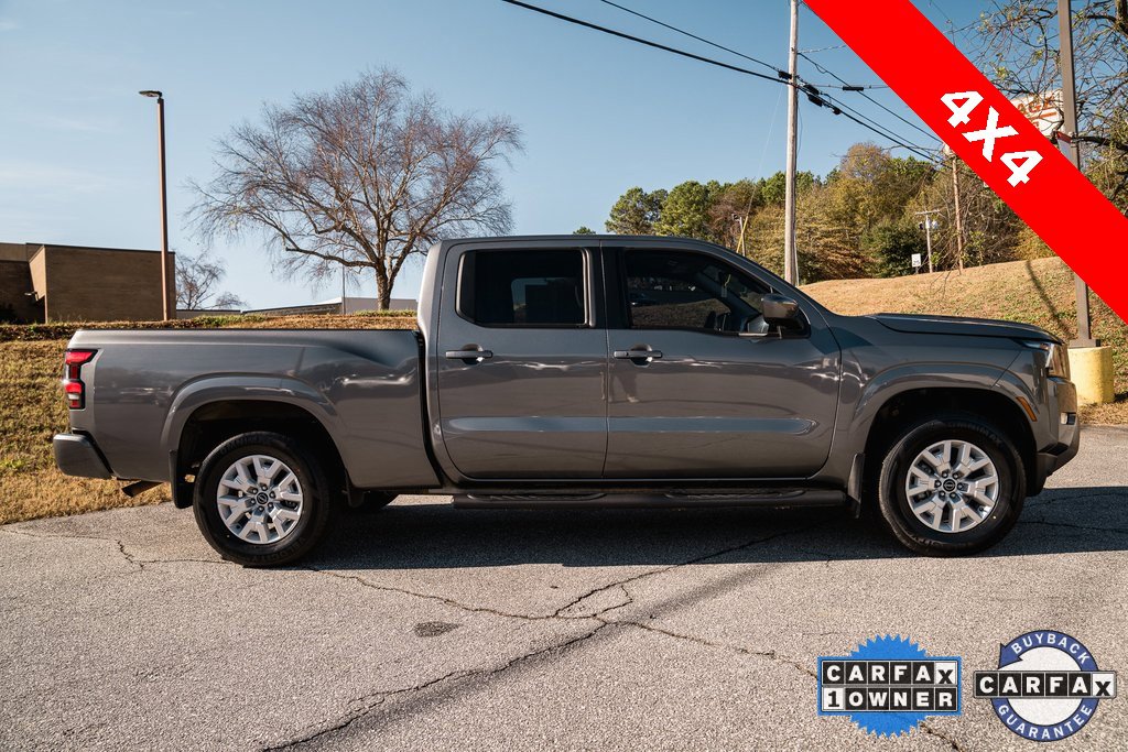 Used 2024 Nissan Frontier SV w/ Technology Package image 9