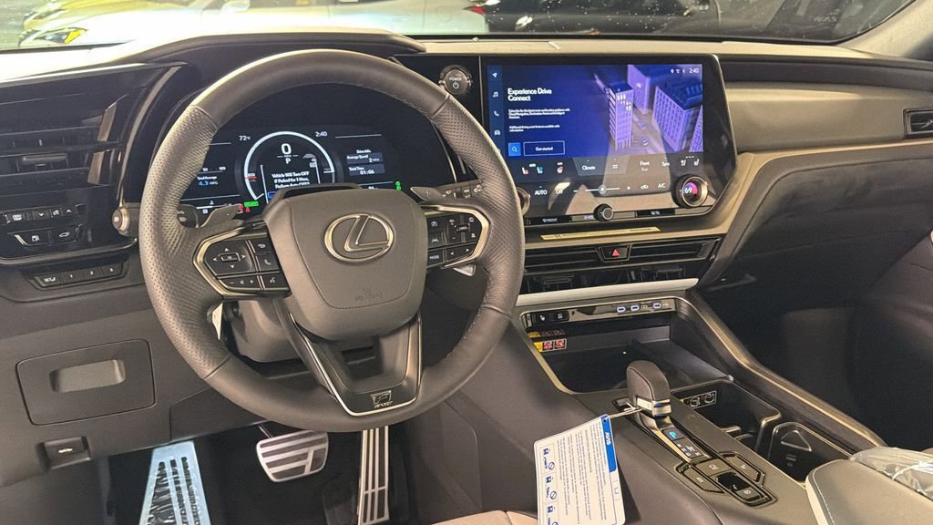 New 2026 Lexus TX 500h AWD image 12