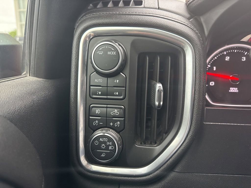 Used 2020 Chevrolet Silverado 2500 High Country w/ Z71 Off-Road Package AWD/4WD image 23