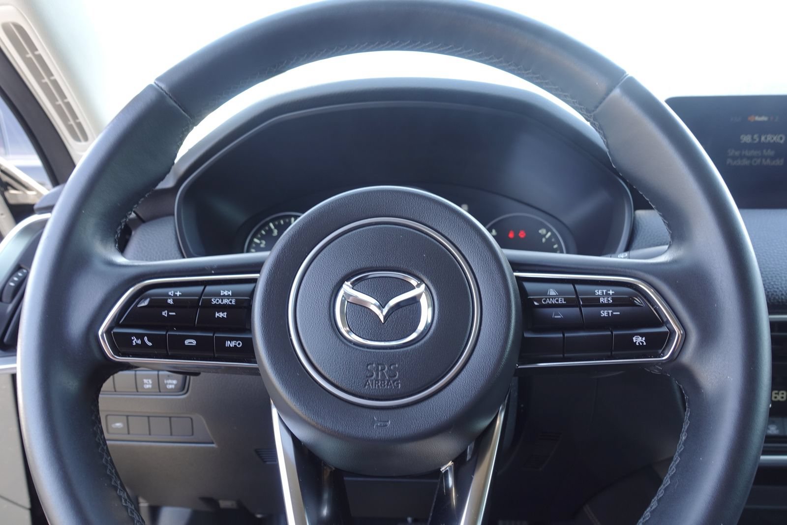 Certified 2024 MAZDA CX-90 3.3 Turbo w/ Preferred Plus AWD/4WD image 42