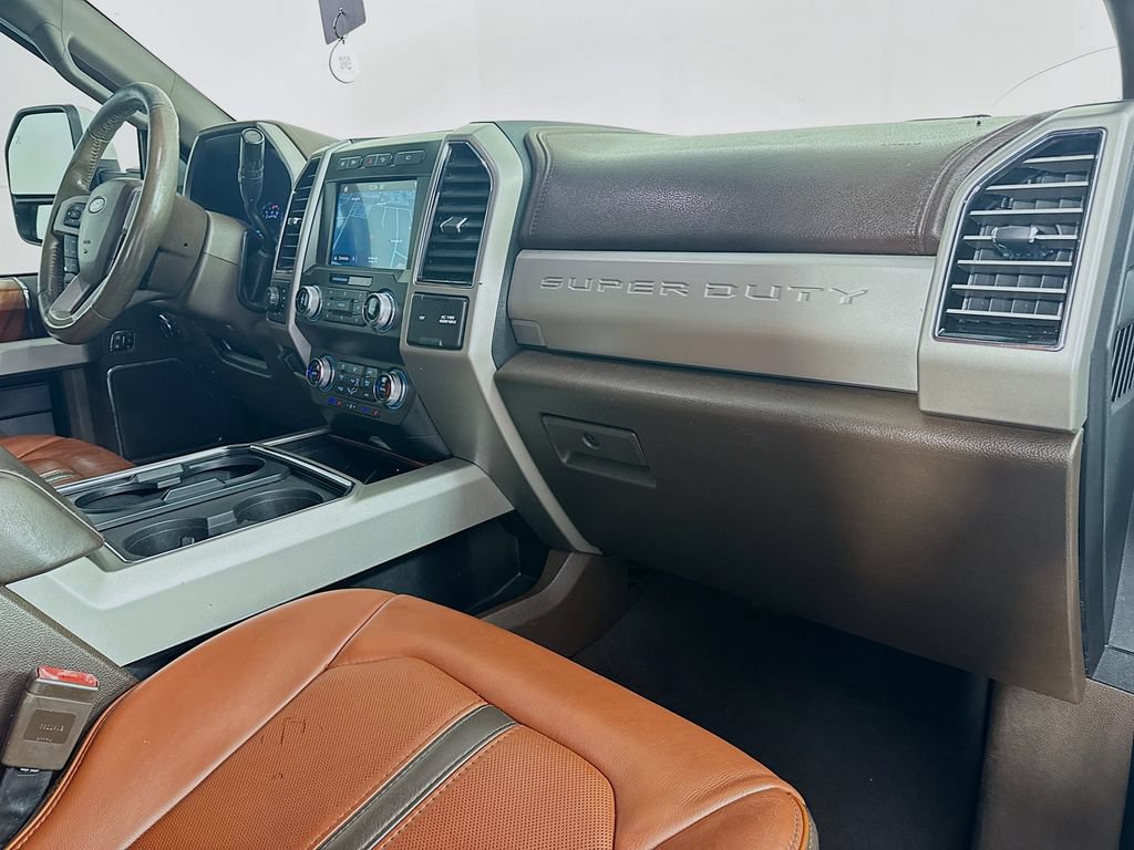 Used 2019 Ford F250 King Ranch w/ FX4 Off-Road Package AWD/4WD image 34