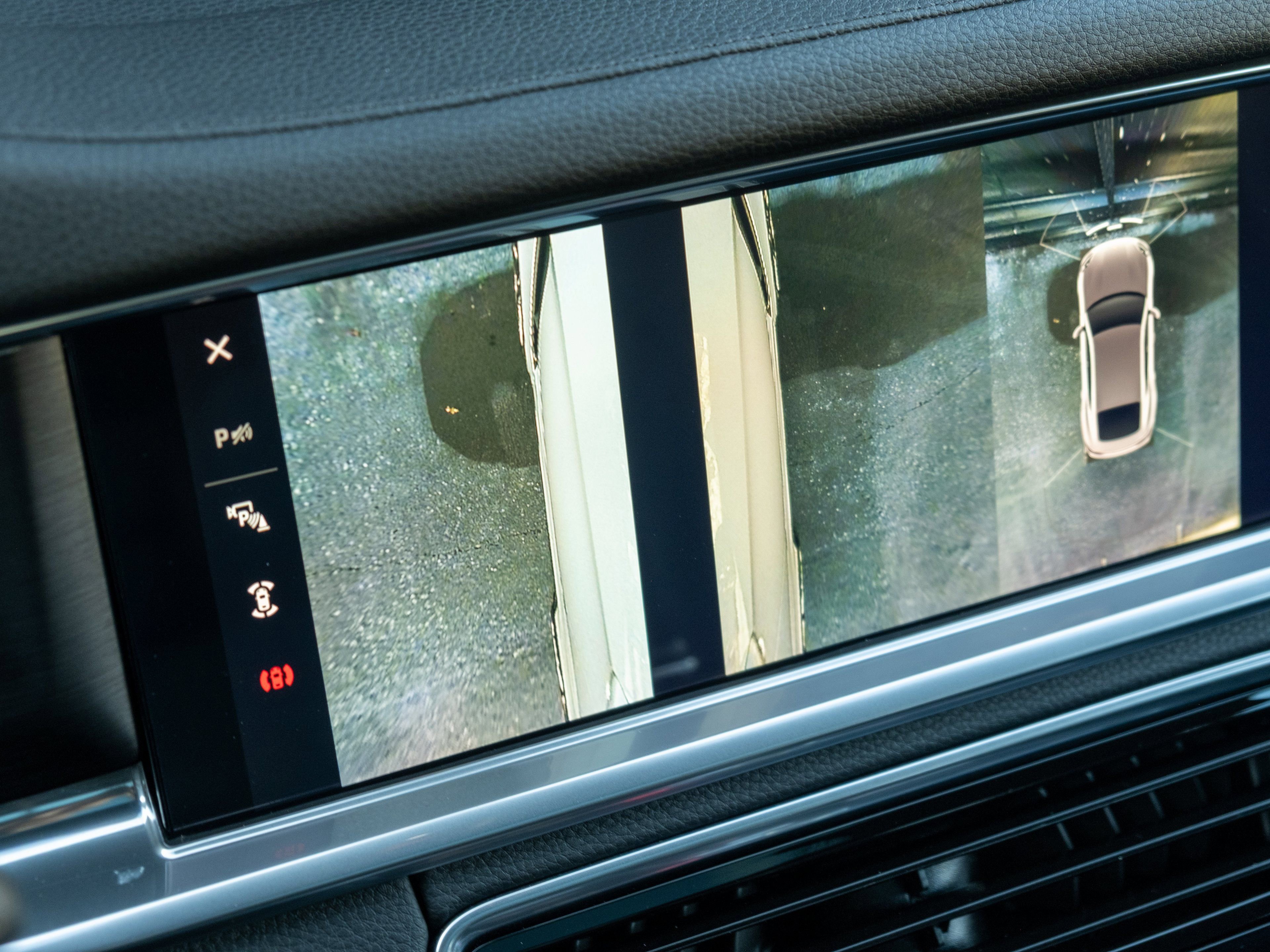 Certified 2023 Porsche Panamera 4 Platinum Edition image 33