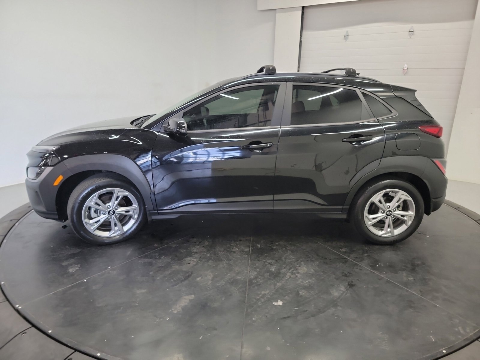 Used 2022 Hyundai Kona SEL FWD image 4