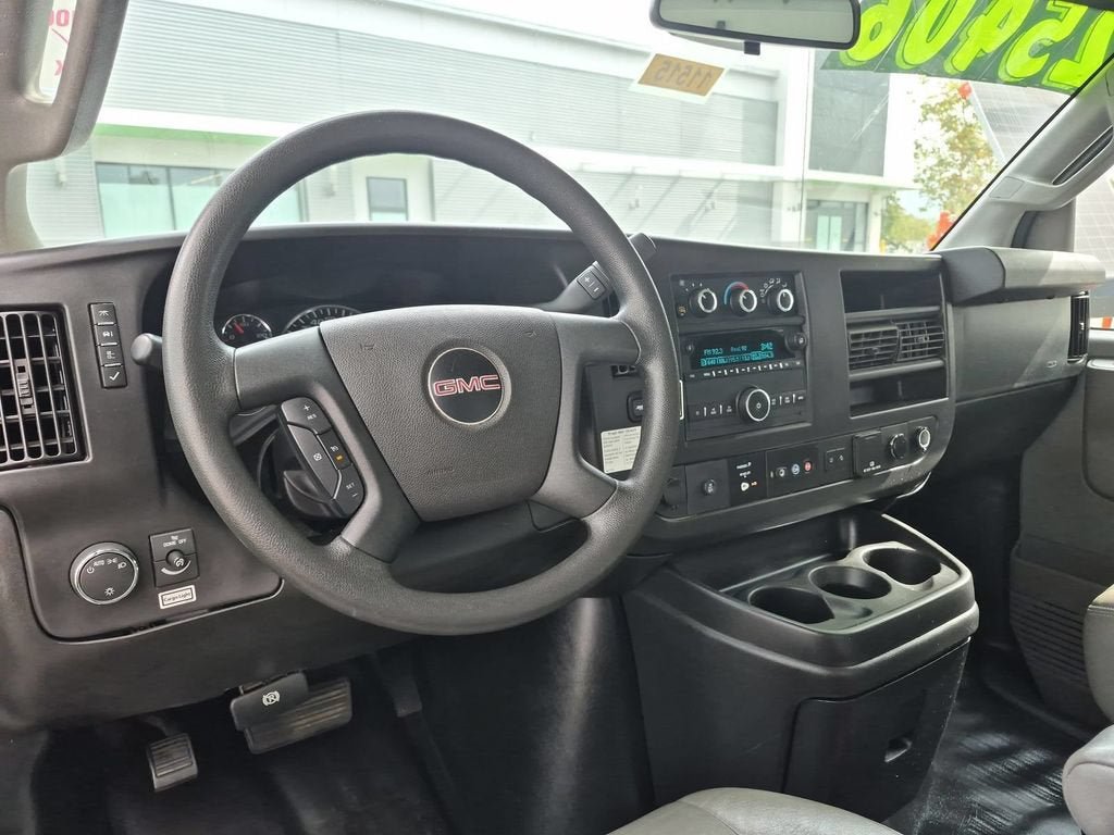 Used 2021 GMC Savana 3500 Extended w/ Power Convenience Package RWD image 23