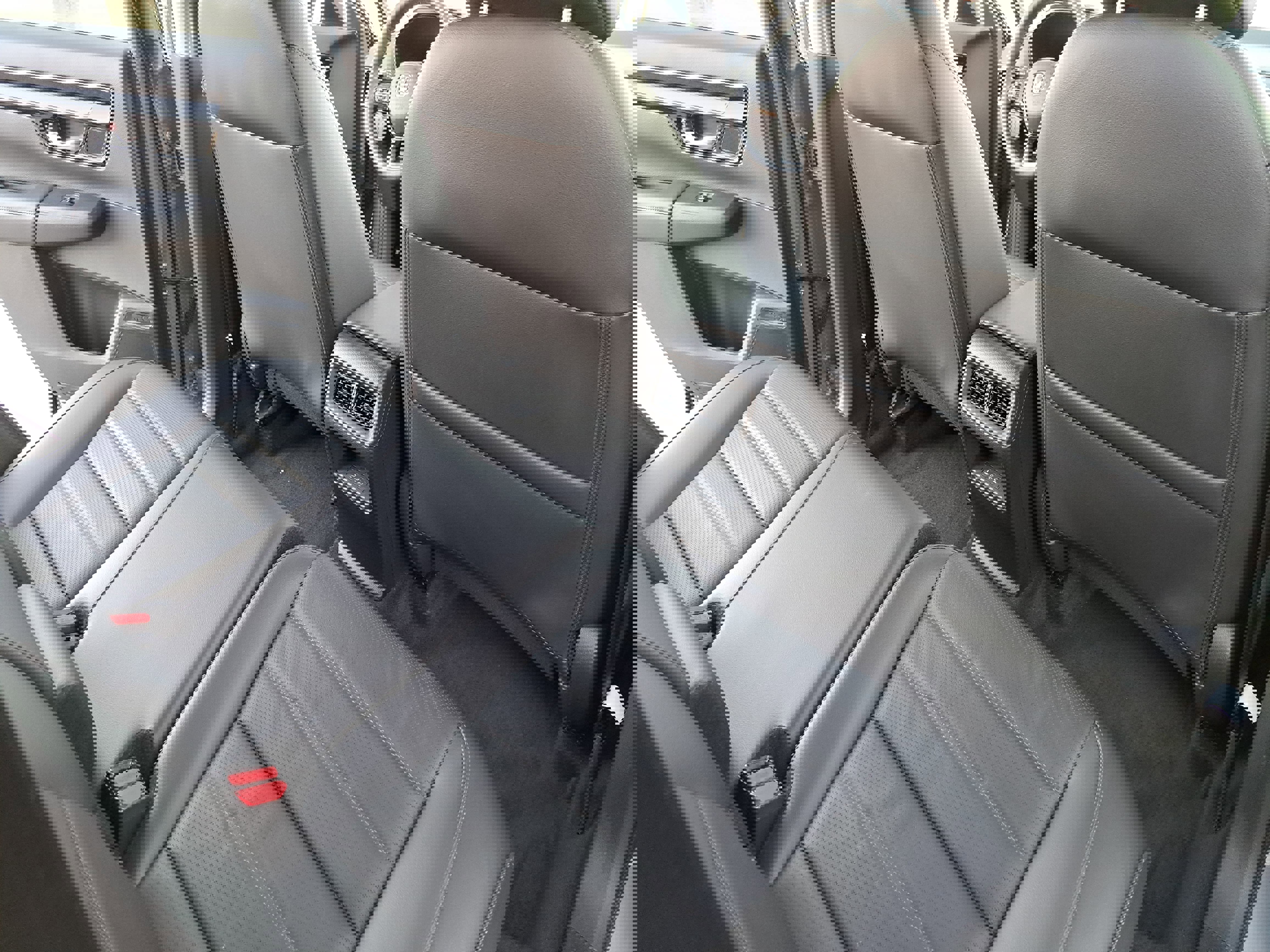 Used 2024 Honda CR-V EX-L image 11