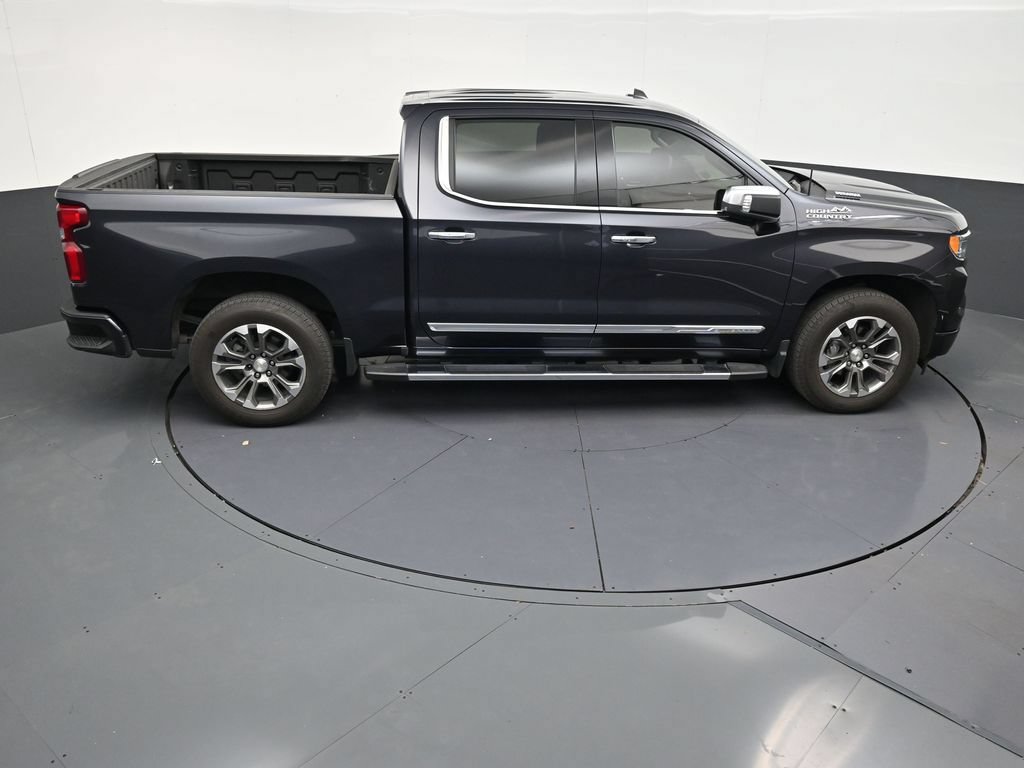 Used 2023 Chevrolet Silverado 1500 High Country w/ Technology Package RWD image 17