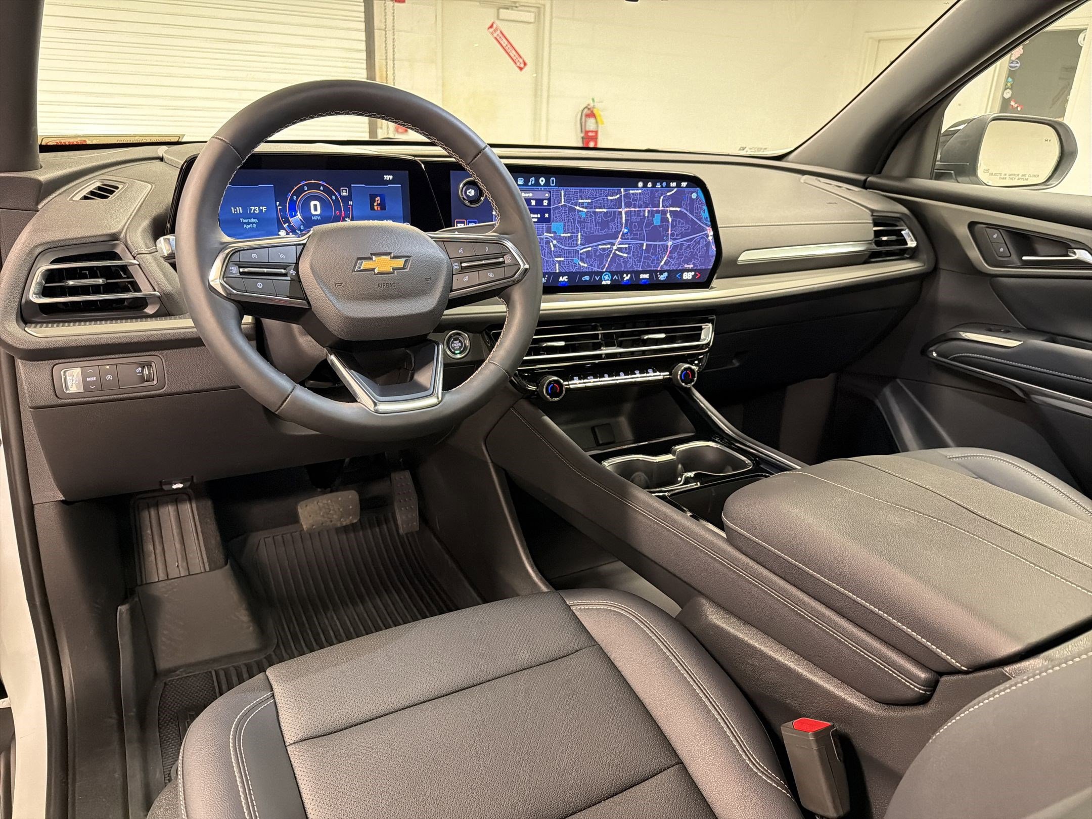 New 2026 Chevrolet Traverse LT w/ Sun and Wheel Package image 28