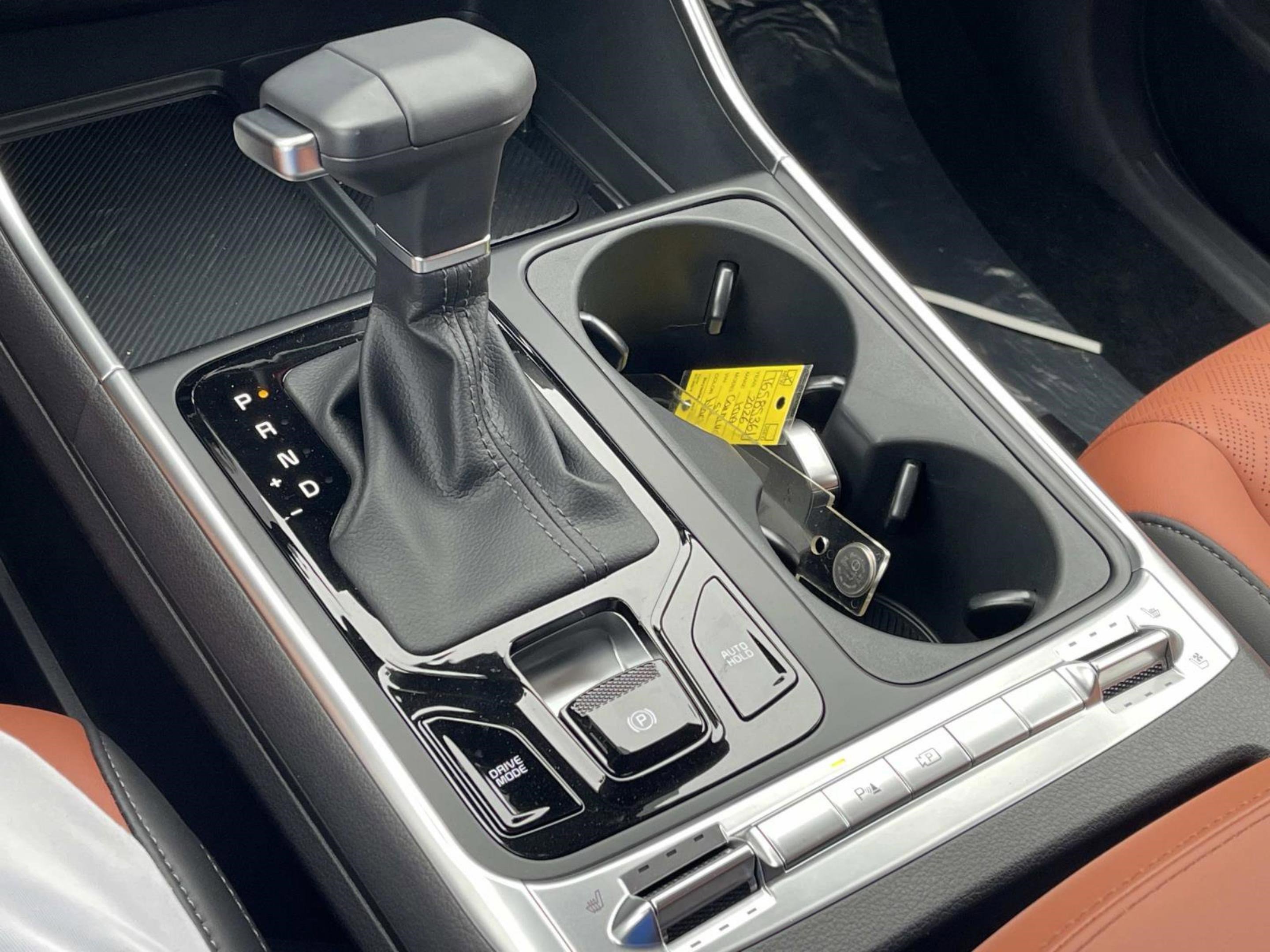 New 2026 Kia Carnival SX w/ SX Dark Edition Package image 32