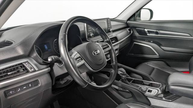 Used 2020 Kia Telluride LX FWD image 27