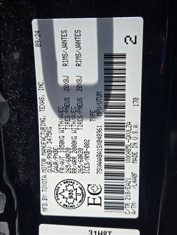 Used 2025 Toyota Sequoia Limited AWD/4WD image 24