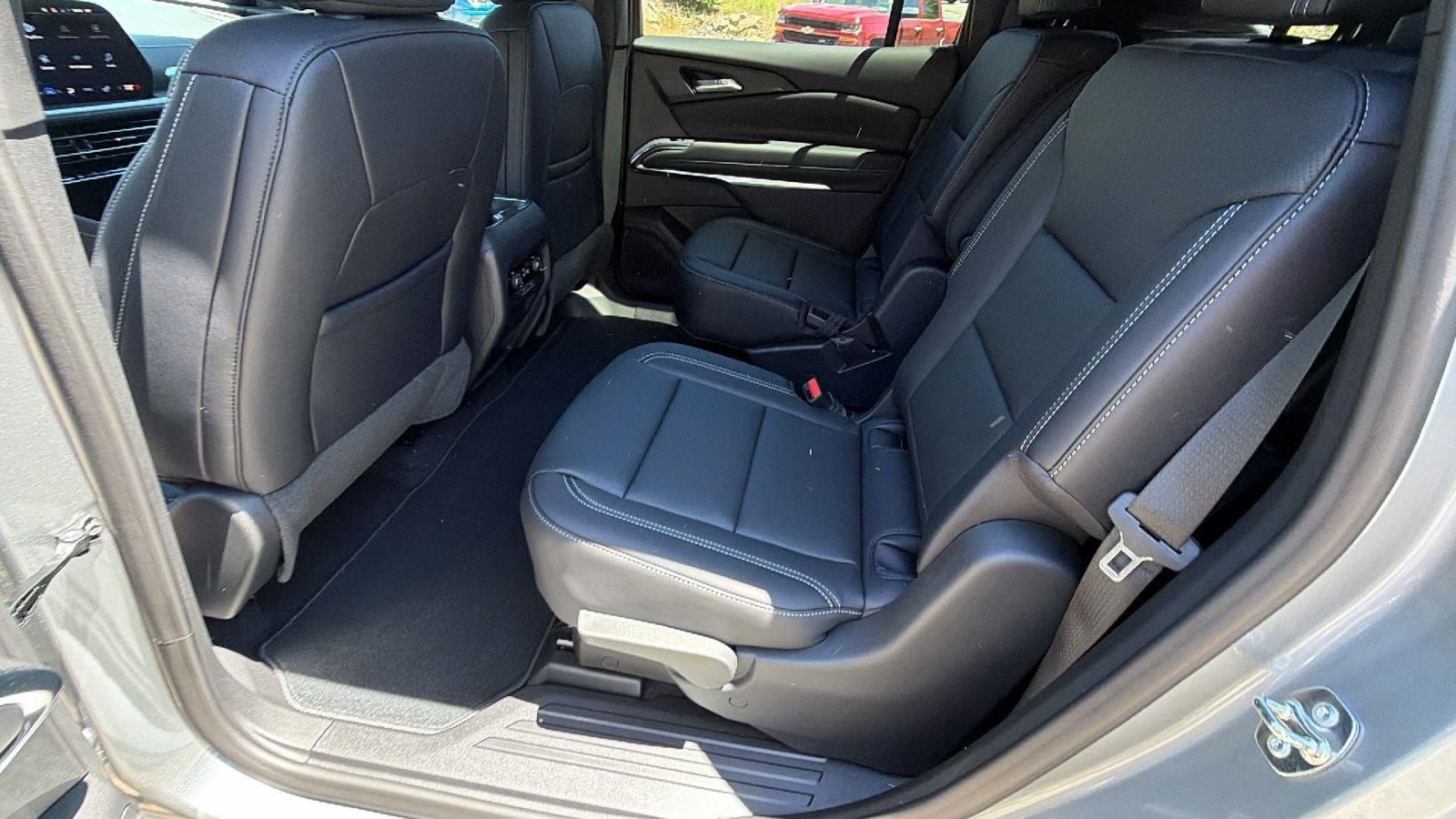 New 2026 Chevrolet Traverse LT FWD image 16