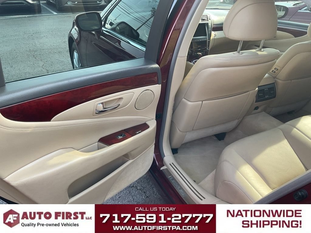 Used 2007 Lexus LS 460 RWD image 9