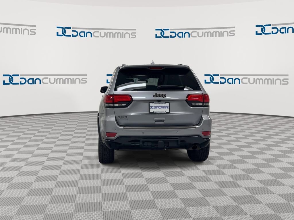 Used 2016 Jeep Grand Cherokee Limited 75th Anniversary AWD/4WD image 7