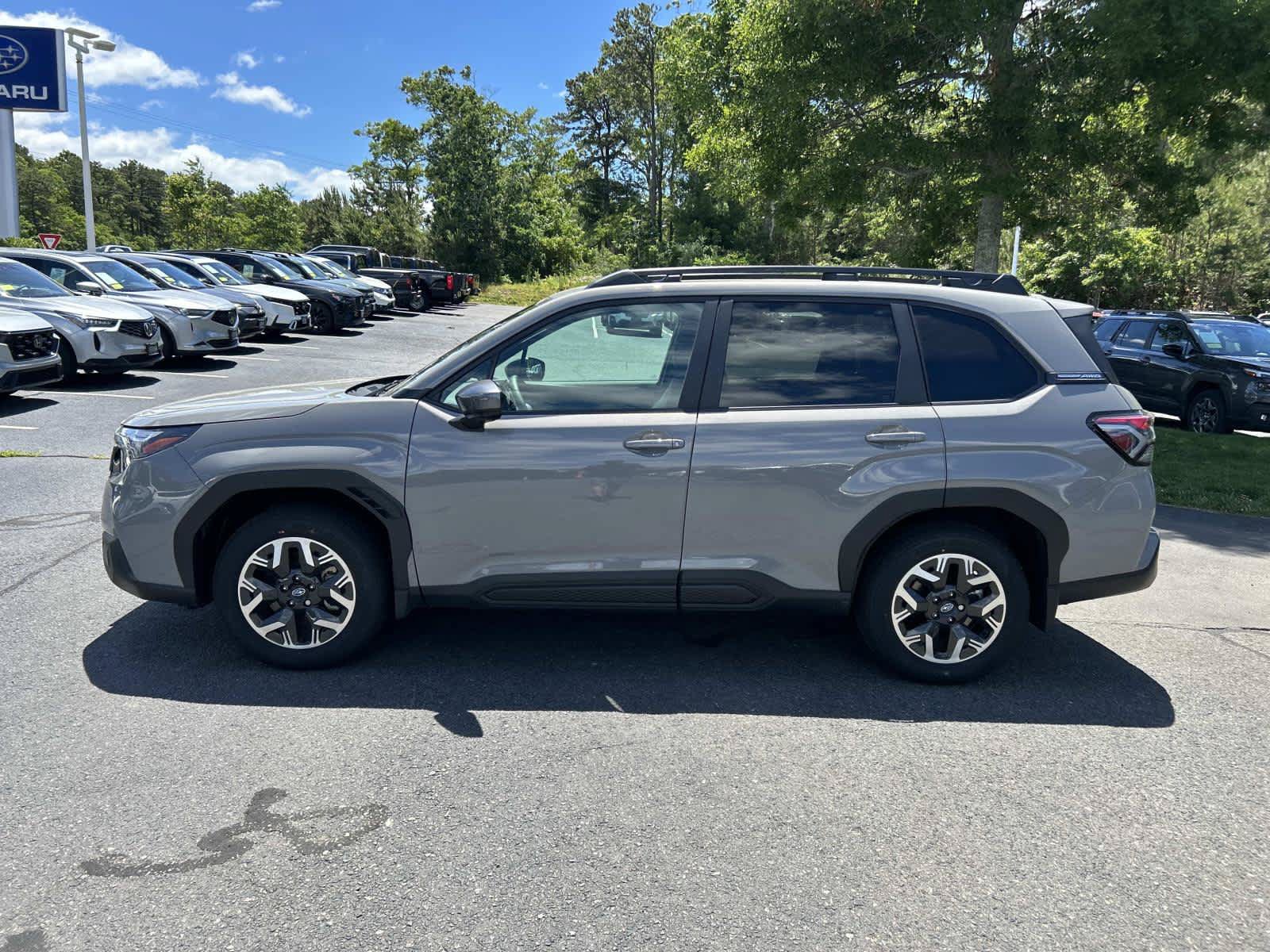Used 2026 Subaru Forester Premium AWD/4WD image 6
