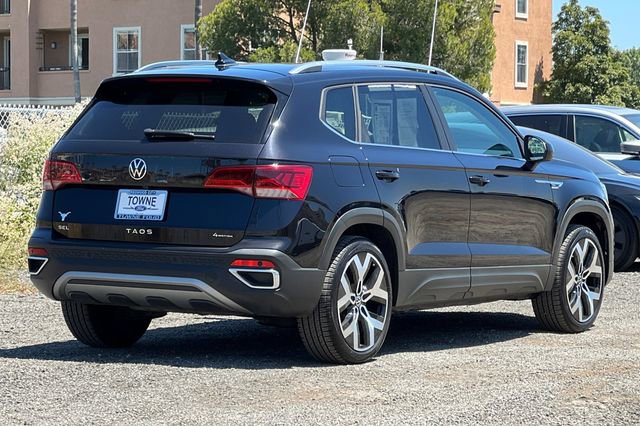 Used 2022 Volkswagen Taos SEL AWD/4WD image 4