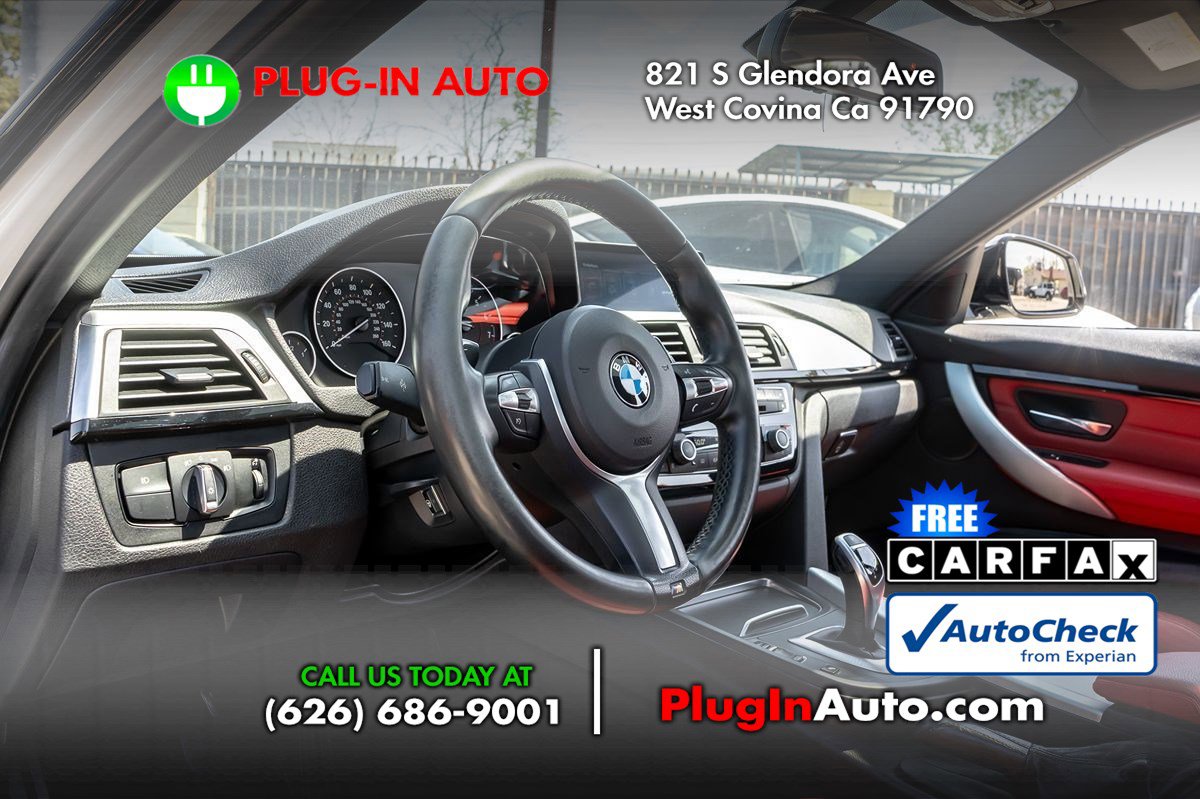 Used 2017 BMW 330i xDrive Sedan AWD/4WD image 11