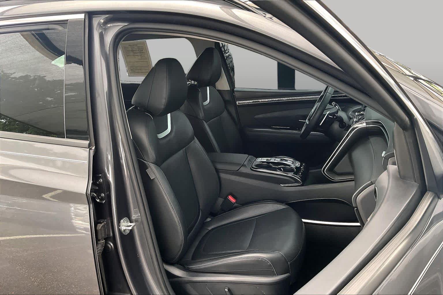 Certified 2023 Hyundai Tucson Limited AWD/4WD image 9