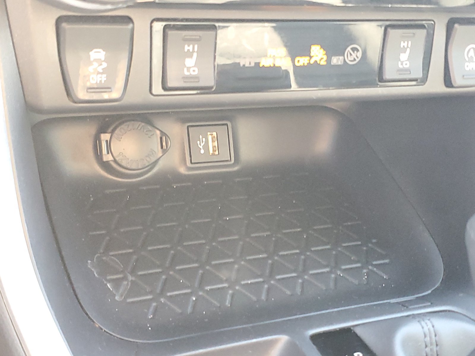 Certified 2025 Toyota RAV4 XLE w/ Convenience Package AWD/4WD image 29