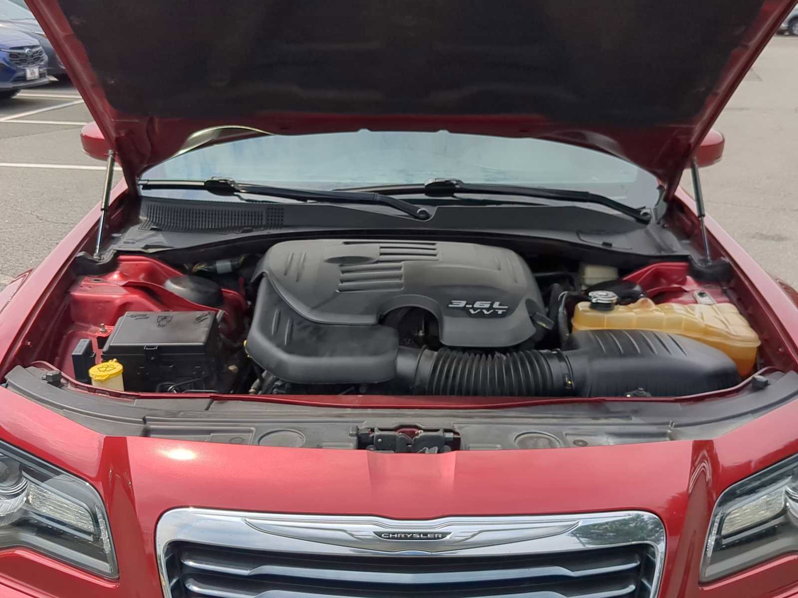 Used 2014 Chrysler 300 S w/ Luxury Group image 15