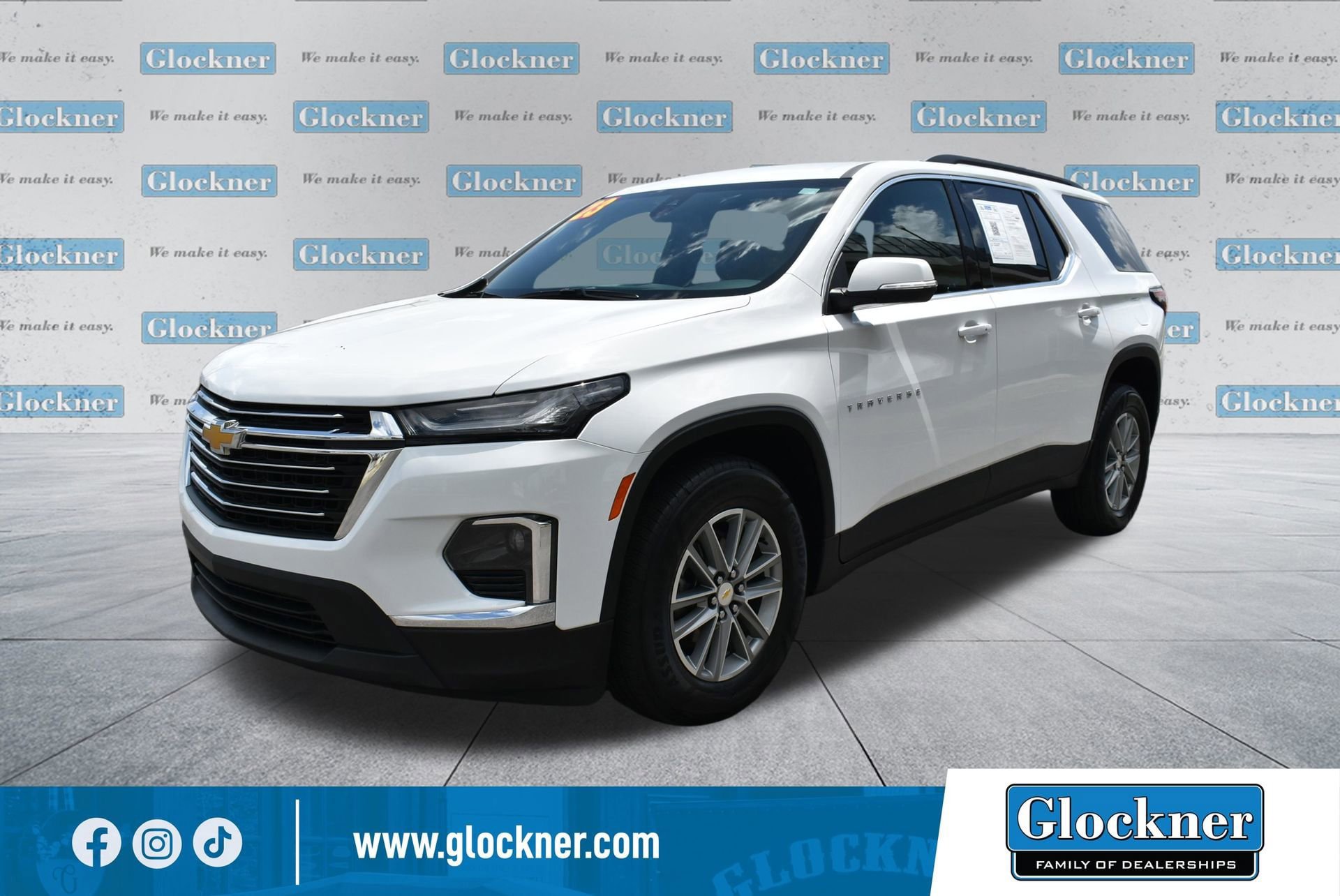 Used 2023 Chevrolet Traverse LT AWD/4WD image 1