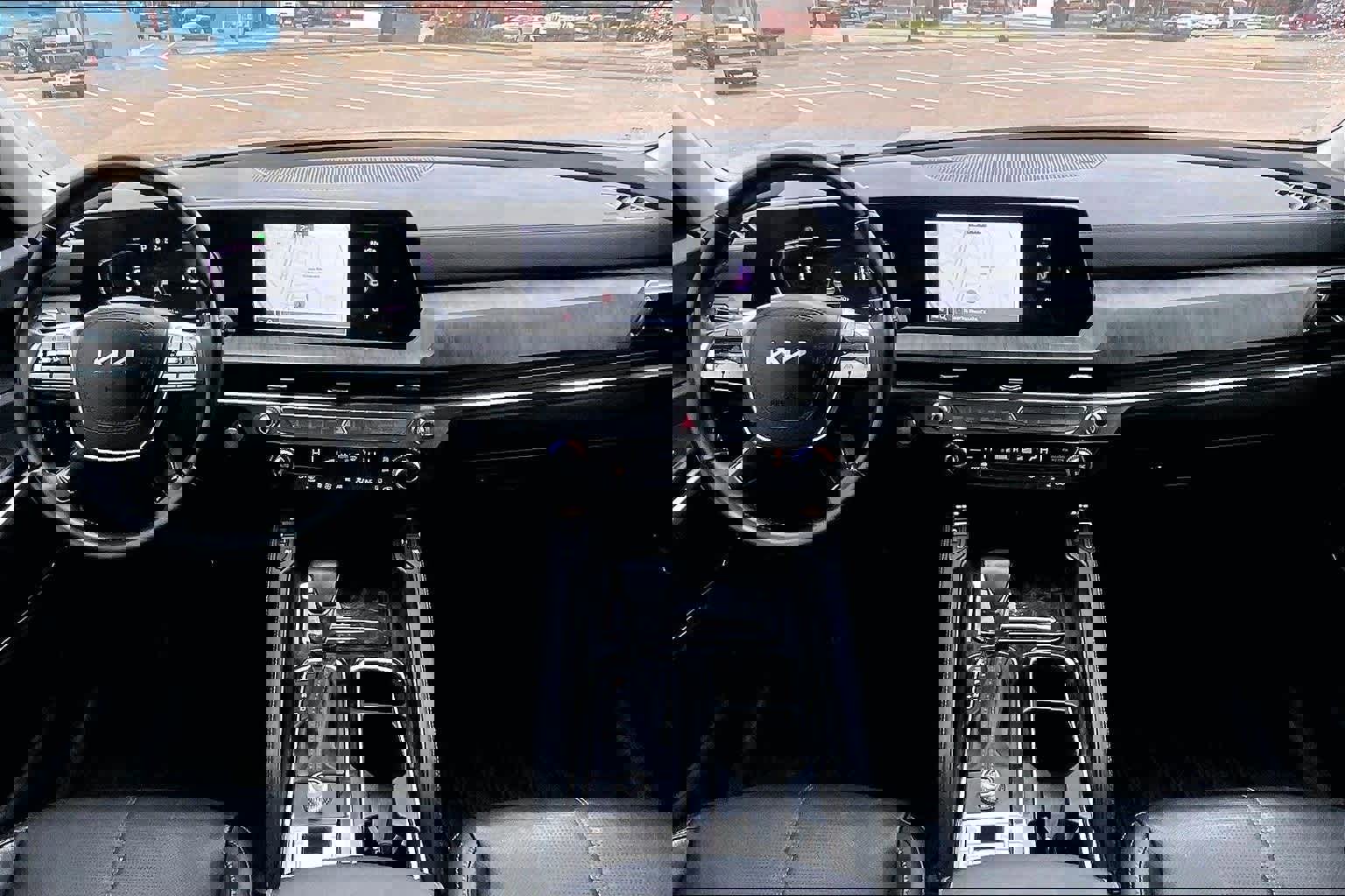 Certified 2023 Kia Telluride EX w/ EX Captain's Chair Package image 9