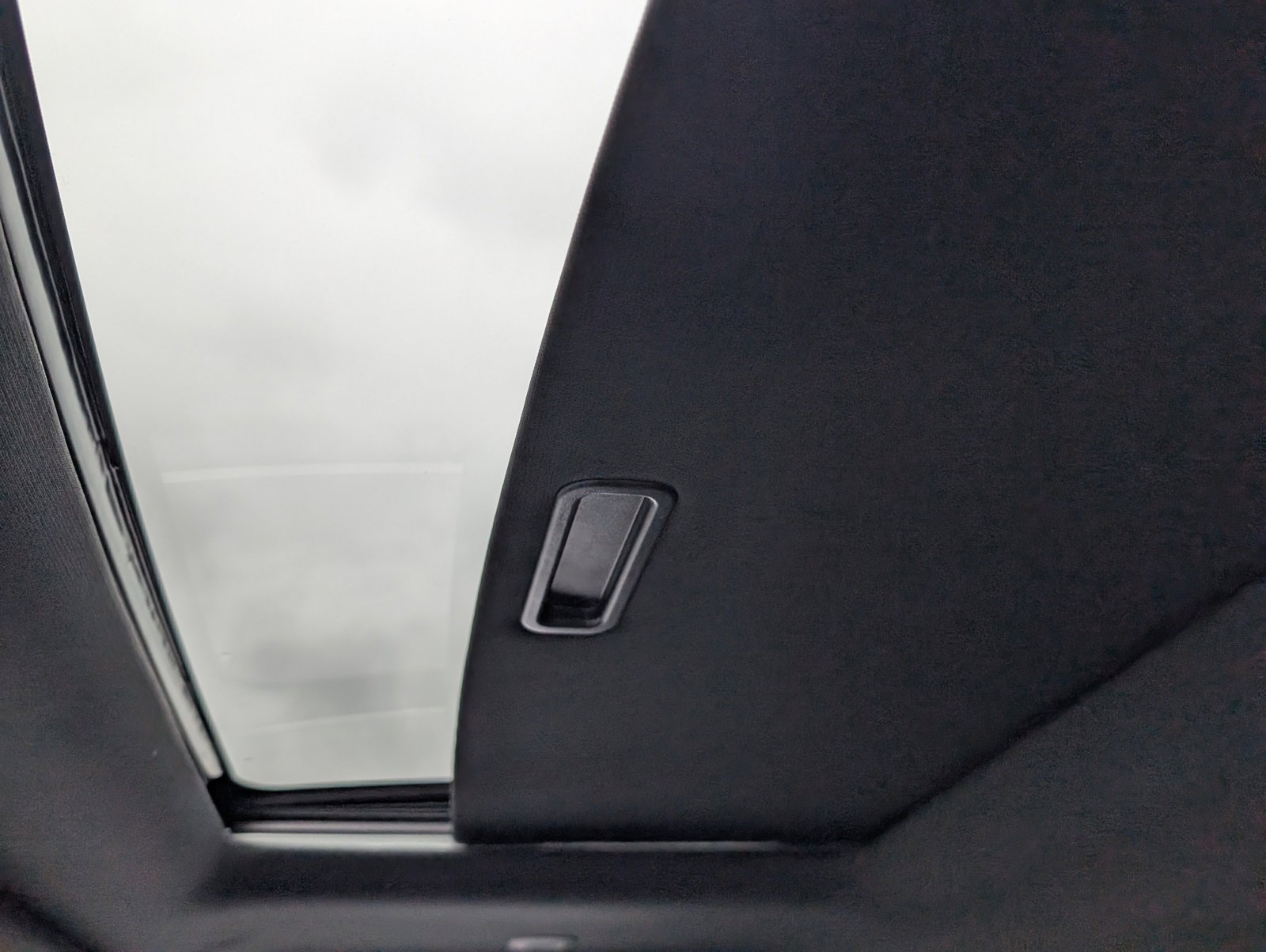 Used 2024 RAM 2500 Limited image 15