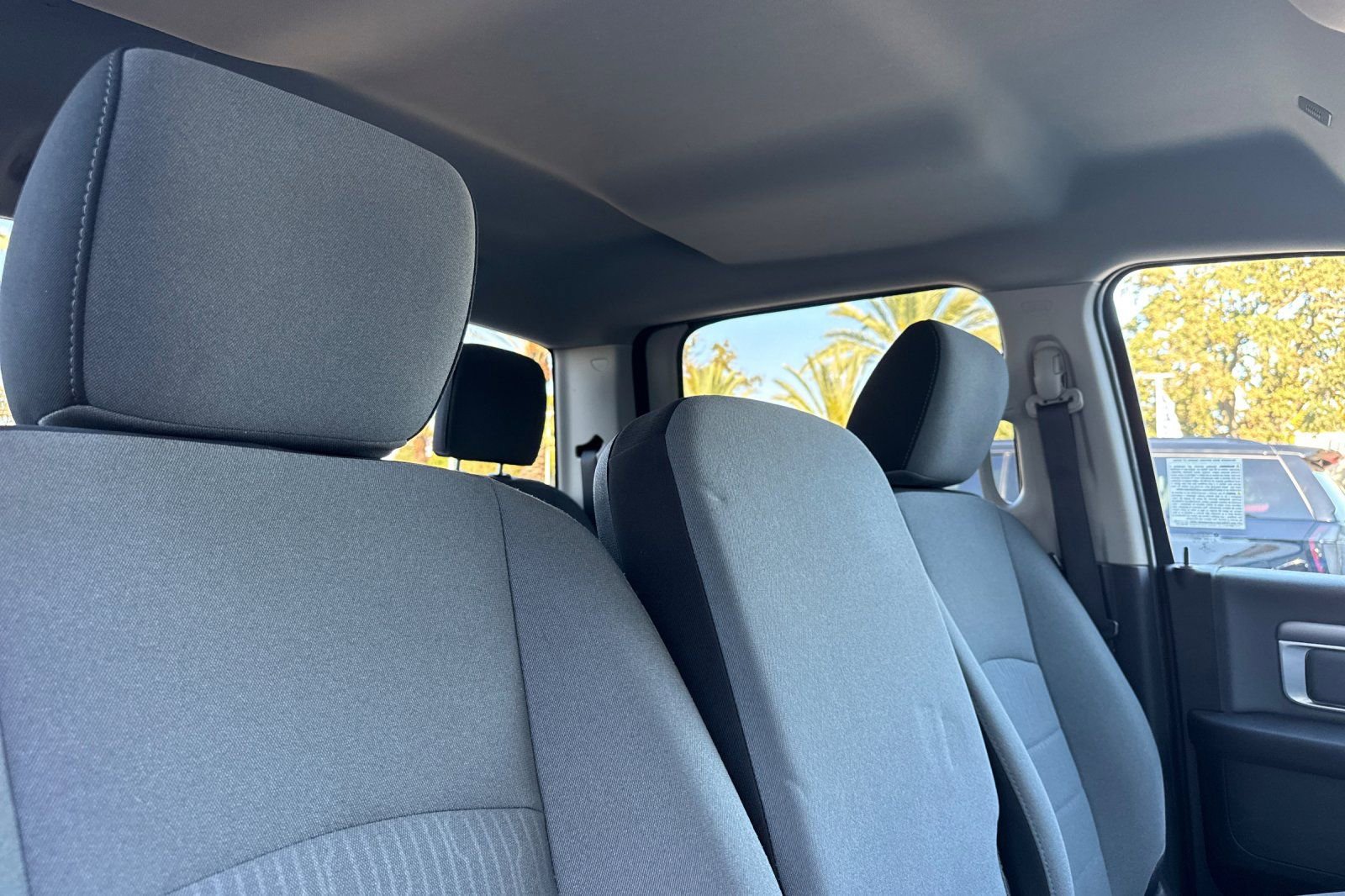 Used 2022 RAM 1500 Classic SLT image 17