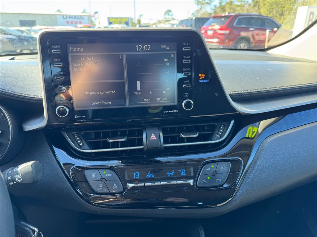Used 2020 Toyota C-HR LE image 15