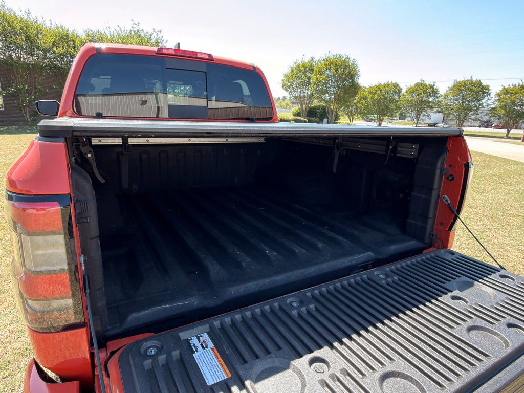 Used 2025 Nissan Frontier PRO-4X w/ Pro Convenience Package AWD/4WD image 23