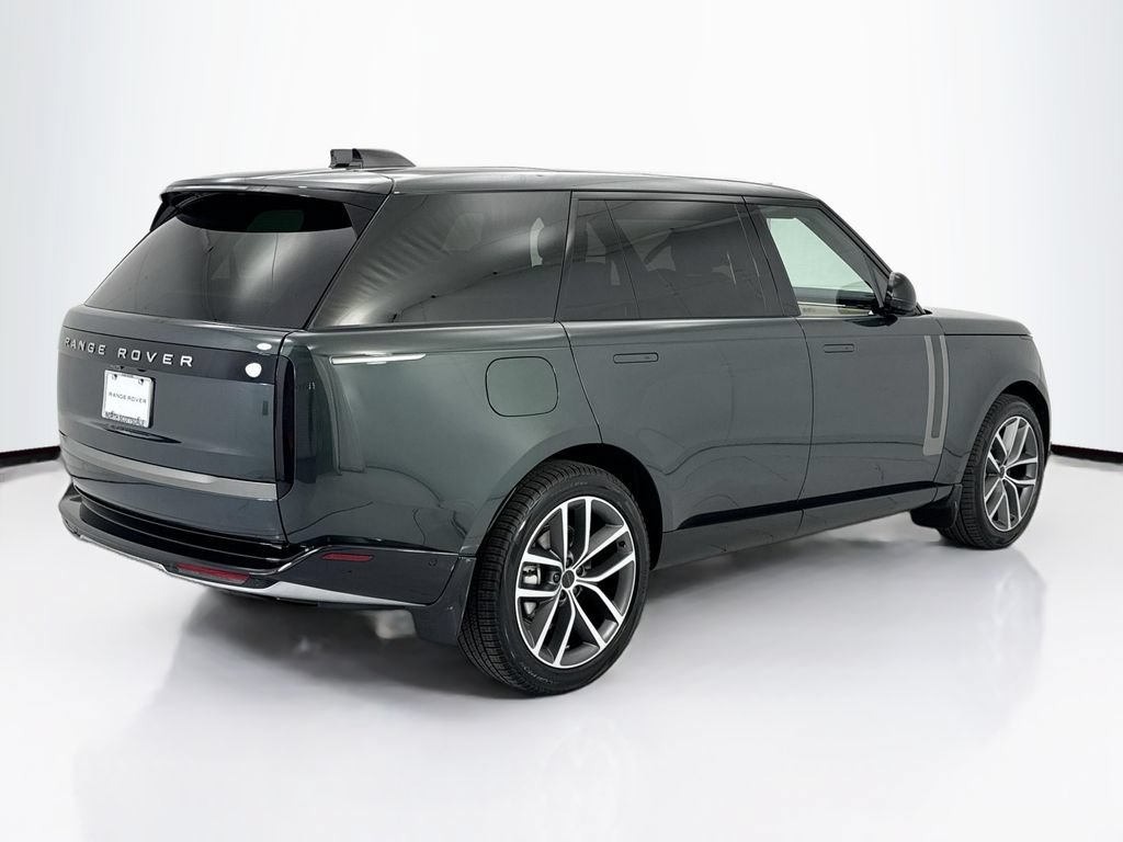 New 2026 Land Rover Range Rover Long Wheelbase SE AWD/4WD image 5