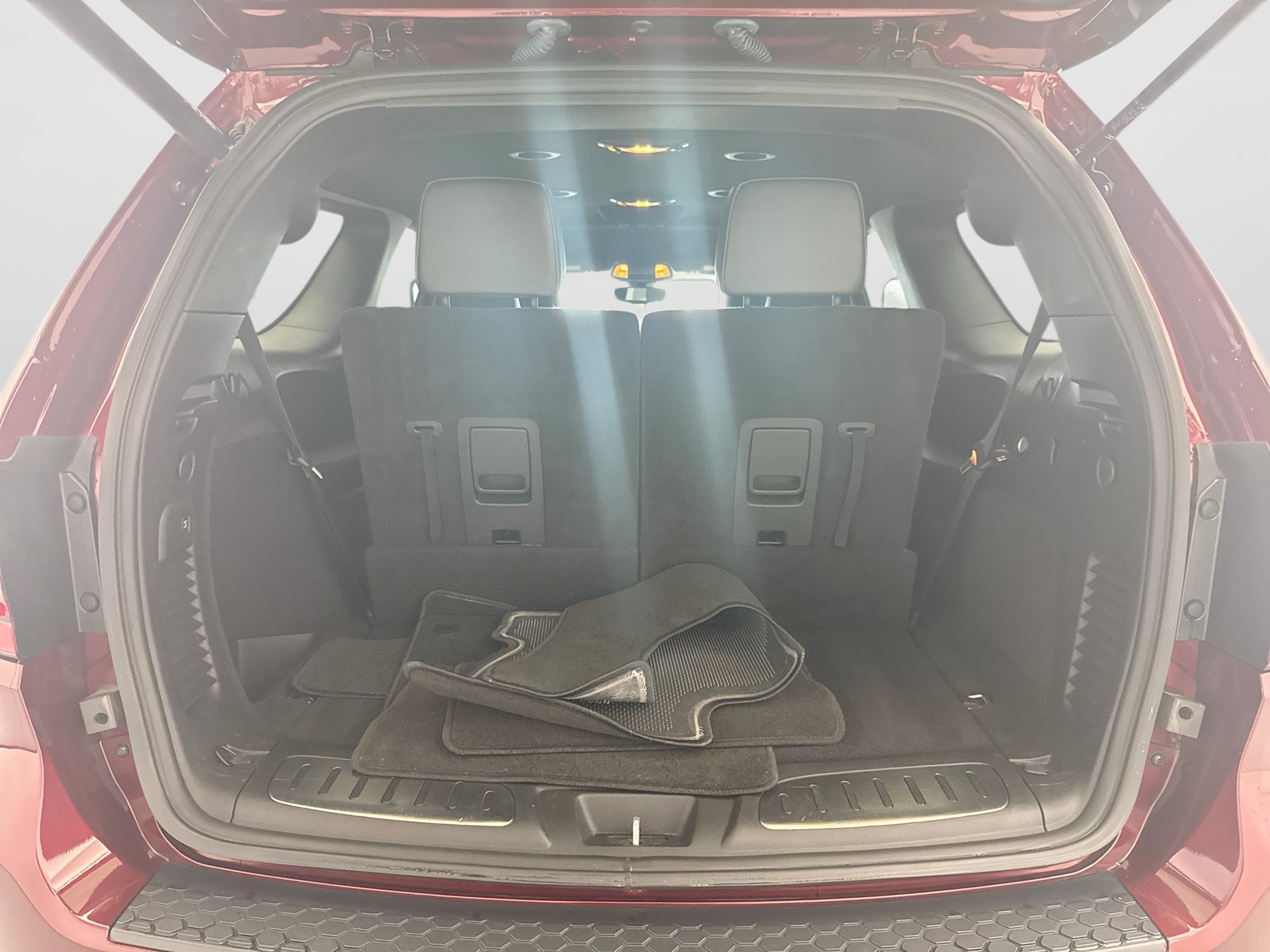 Used 2022 Dodge Durango R/T w/ Blacktop Package AWD/4WD image 18