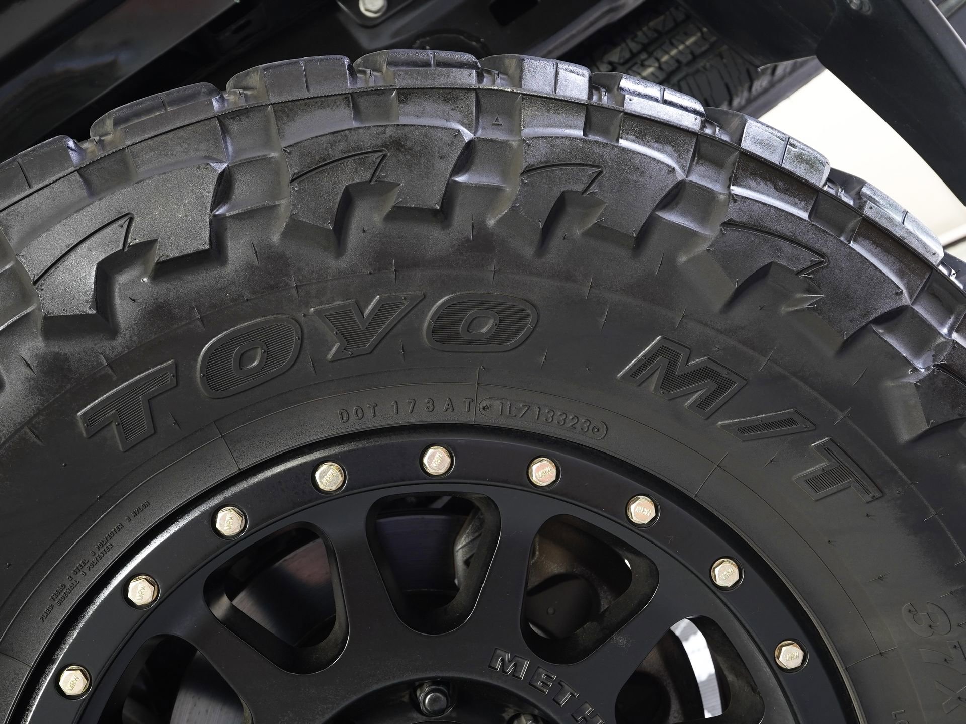 Used 2024 RAM 2500 Laramie w/ Night Edition AWD/4WD image 33