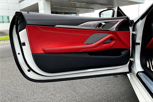 Used 2023 BMW 840i Convertible w/ M Sport Professional Package image 18