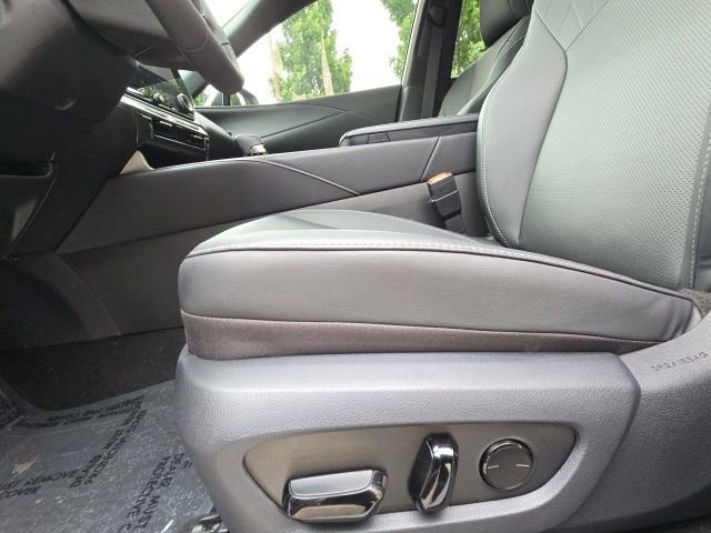Used 2026 Lexus RX 350 Premium w/ Convenience Package AWD/4WD image 13