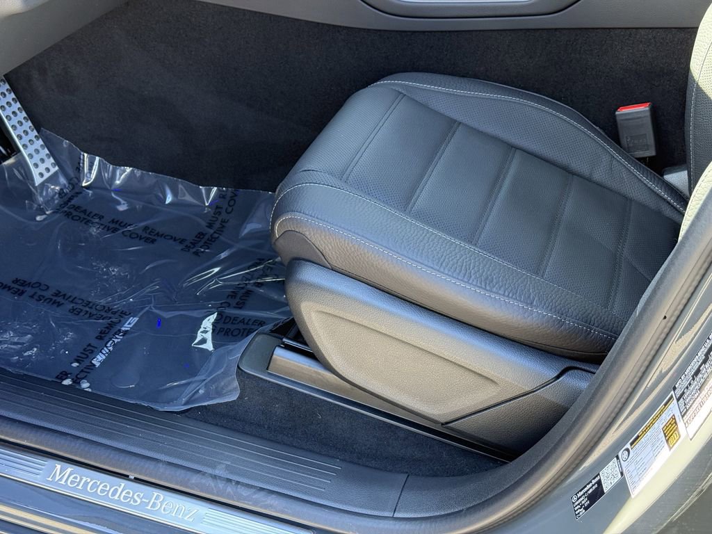 New 2026 Mercedes-Benz GLS 450 4MATIC image 10