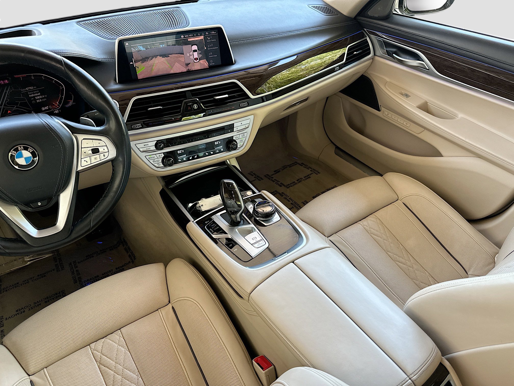Used 2020 BMW 740i w/ Luxury Rear Seating Package RWD image 25