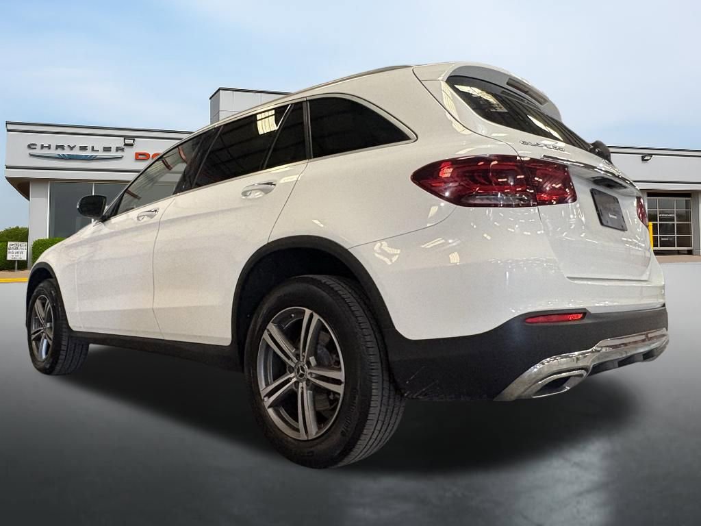 Used 2020 Mercedes-Benz GLC 300 4MATIC w/ Multimedia Package image 11