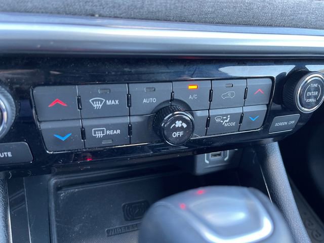 Used 2023 Jeep Compass Latitude w/ Convenience Group image 21